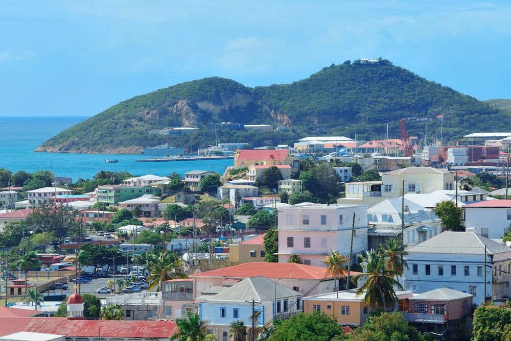 virgin islands st thomas harbor view with islands building mountain (2)