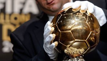 الكرة الذهبية