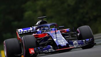 e67ab3476e760fe8bf5f28c03553c6f0 formule 1 daniil kvyat remplacera pierre gasly chez toro rosso en 2019