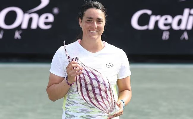 أنس جابر تفوز بلقب دورة تشارلستون الأمريكية الدولية للتنس