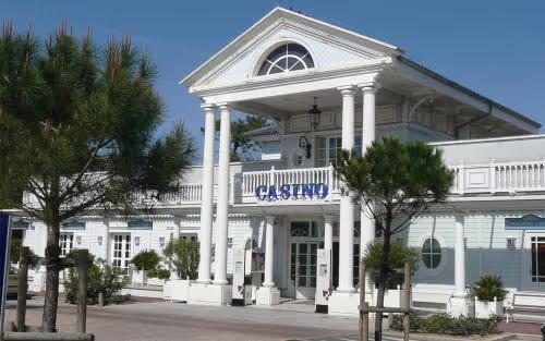 les sables d olonne 34075 30 w500